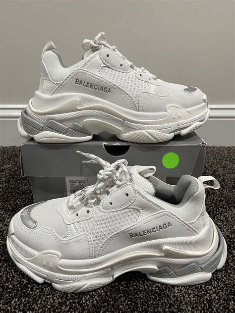 balenciaga triple s discount